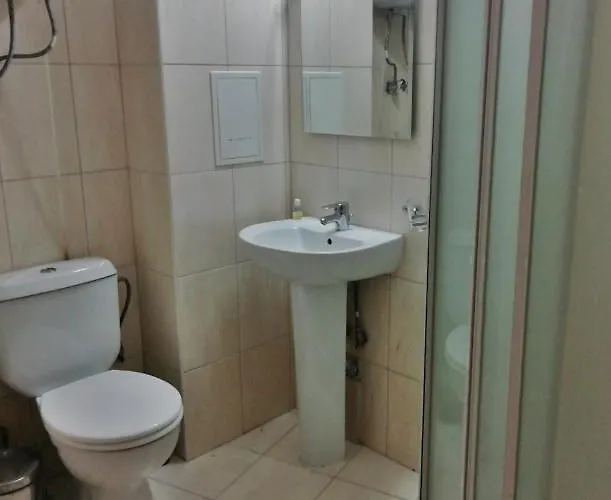 皮林广场斯克酒店 公寓式酒店