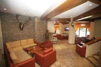 皮林广场斯克酒店 公寓式酒店 班斯科