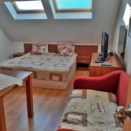 Pirin Place Apartahotel