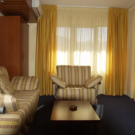 пирин плейс Апартхотел 3*